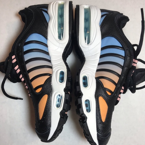 Nike Air Max Tailwind IV Womens’ 6 BNIB PRICE FIRM! - Picture 10 of 13